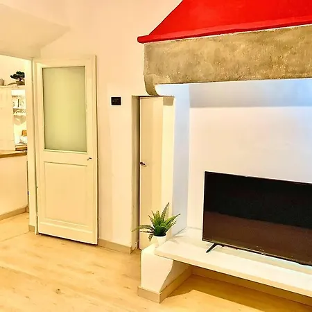 Апартаменты Lovely And Cozy In The Position