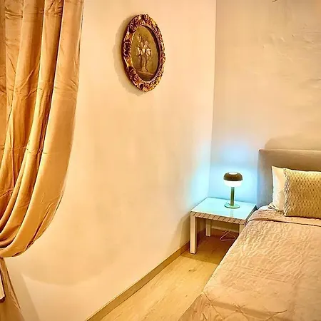 Апартаменты Lovely And Cozy In The Position