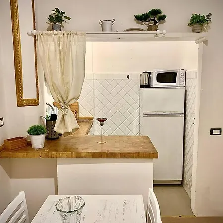 Апартаменты Lovely And Cozy In The Position *