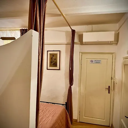 Lovely And Cozy In The Position Апартаменты